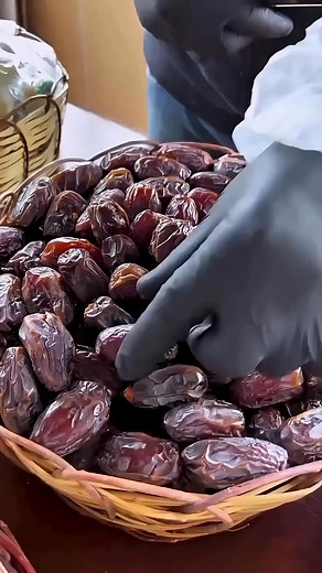 Best Fruits With The Most and Least Phosphorous_ Malic Acid and Lutein _health( #short #animals #likefllowshare | True senior Life