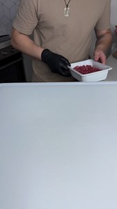 Le Raclette Burger Ultime Pour Cet Hiver 🍔#raclette #burger #racletteburger #raclettecheese #cheese #cheeseburger #facebookreel | Chef Théo Lignani