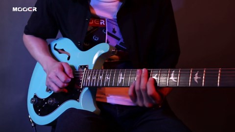 MOOER GE250 Multi Effects Processor with FX Loop, Tone Capture, MIDI Function, Global EQ, Drum Machine, Stereo Looper