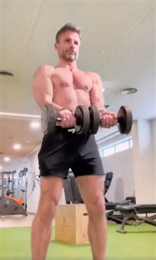 Get a Beach Body in Your 50s With These Easy Fitness Tips