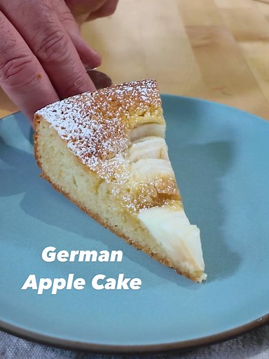 Delicious German Apple Cake Recipe for Easy Baking