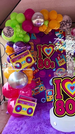 Decoración Temática de los 80s para Fiestas Inolvidables