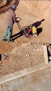 Compaction of embankment with vibrating plate (P3) #civilengineering #foundations