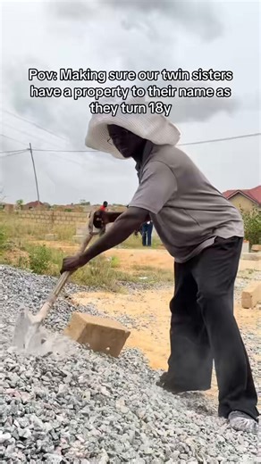 the mitch brothers no waste time at all.. them dey take the 400k profit build another house. them know the work do pass🤣🤣
