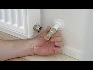 Redia™ RA click. Installation of radiator set with RA-N radiator valve in angled version DN15