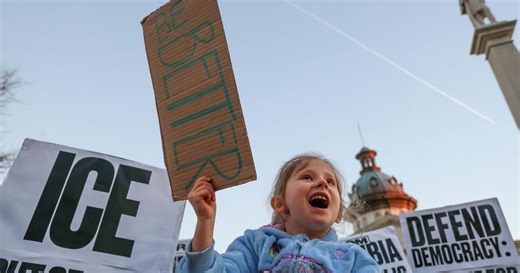 ‘No work, no school, and no shopping’: Local groups encourage Columbia to join anti-ICE walkout