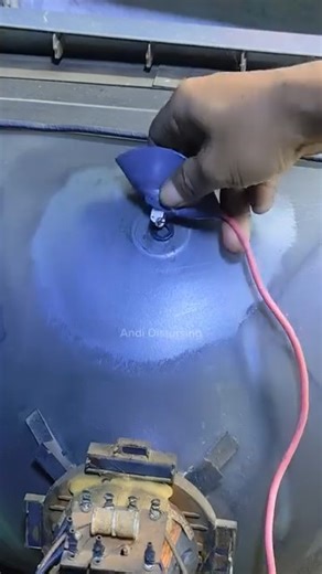 He's fixing an old CRT TV with a leaking flyback transformer. | Andi Distorsing