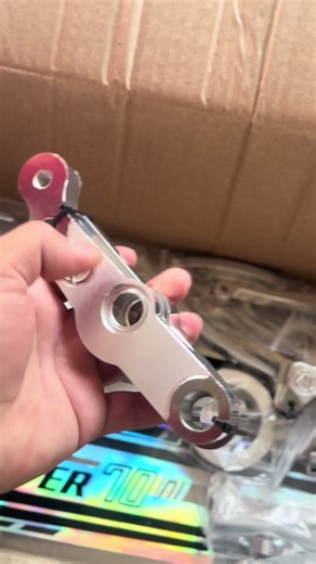 ศูนย์รวมอะไหล่แต่งรถเก่า ครบจบทีเดียว Topshop