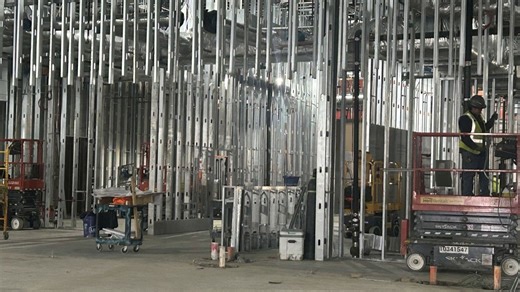 Benton officials give first look into under-construction Buc-ee’s