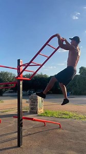 11K views · 122 reactions | Ça vous dit une épreuve muscle up + max temps en équilibre ?  @sidou.theone | WodNews | Facebook