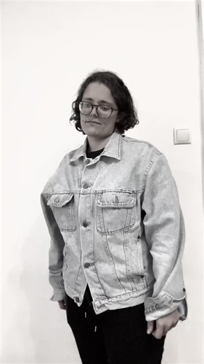 Lingvano | Learn Sign Language on Instagram: "Have you always wanted to learn Sign Language or ASL? Why wait? Now’s your chance!⁠ Get 50% OFF and start learning today and build your skills while supporting accessibility and inclusivity! ✨🤟⁠ ⁠ Grab your 50% OFF now using the link in our Bio 👆️⁠ ⁠ Image description in comments👇️⁠ ⁠ #LearnASL #SignLanguageLearning #ASLCommunity #DeafAwareness #AccessibleLearning #InclusiveEducation #Lingvano #DeafCulture #SkillBuilding #ASLSale #BlackFridayDeals