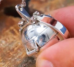 Fancy balloon pendant that can be turned into something else! | 5-Minute Crafts