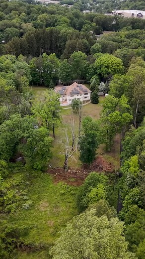 🌲 Just Listed | Kinnelon, NJ 🌲 Discover a one-of-a-kind estate where luxury meets nature. Nestled in the heart of Kinnelon, this architectural gem offers unmatched privacy, panoramic views, and timeless elegance. #KinnelonLiving #NJRealEstate #LuxuryEstate #JustListed #DreamHome #UniqueHomes #CountryRetreat #ForSaleNJ | Alberto Mesones