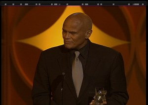 We're celebrating the life and legacy of Harry Belafonte. He accepted the Humanitarian Award at the 2006 #BETAwards. He broke barriers in music, acting and activism. Let’s take a moment to remember him. 🕊️🏆 #BET #WhereBlackCultureLives #TBT | BET