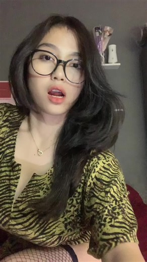 risaatjan (@notriissaaa)’s videos with original sound - ASMR icons