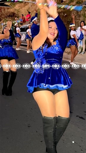 A Beautiful Lady Dancing:💃✨🇸🇻! - #girls #dancing #beauty #Christmas #dancers (EJX) | EJX