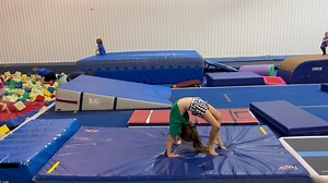 Little Miss Madelyn got her backbend kickover on the mat during Open Gym!!朗 Great job girl!! #easttexastwisters #canton #ettcanton #gymnastics #cheer #tumbling #newskill #backbend #kickover #gettinggooder | East Texas Twisters - Canton | Facebook