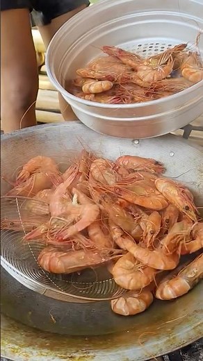 Cooking 1000+ Prawns for Lunch 🦐