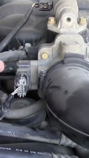 Funcion del sensor TPS 😱 #autoaprende #mecanicaautomotriz #sensortps