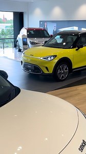 Boasting a distinctive aesthetic, responsive performance, and incredible running costs. Not only that, but some of the finest automotive technology is available throughout the range. Pretty smart, hey? 😍 Which colour are you choosing? Visit https://ow.ly/zE3N50S2k5E to discover the latest offers 🔗 #smartcars #newcarfeeling #carstyle #smartstyle #smartcolour #electriccar #carcommunity #carlovers #carculture #cartech #cargoals | LSH Auto UK Limited