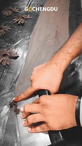 468K views · 2.9K reactions | How are these handmade chocolate "flowers" made?!  #Handmade #Chocolate #ArtisanTreats #ChocolateFlowers #Craftsmanship #fyp #talent #DIY | Go Chengdu | Facebook