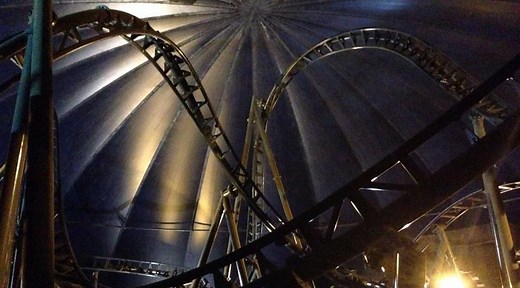 Deep Space is an AWESOME indoor launched roller coaster at Adlabs Imagica in India. We'll show you the ride with both the lights on and lights off! Lights on so you can check out the cool layout. Lights off is how the ride is normally presented to guests. | Theme Park Review