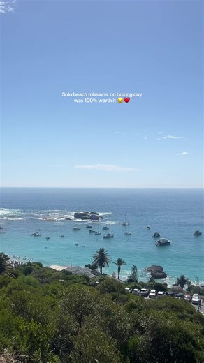 Beach Days in Cape Town: Boxing Day Adventures