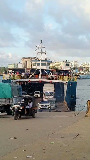 A friend asked me to video for them exactly what happens when a ferry docks in Mombasa and how it goes as people or vehicles disembark. Have a look! | Gina Scripts