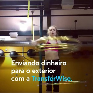 377K views · 8.6K reactions | Você ainda usa o seu banco ao enviar dinheiro para o exterior?  Com a TransferWise, não existem tarifas escondidas. Sem taxas de câmbio ruins. Sem surpresas. Comece a economizar agora. | Wise | Facebook