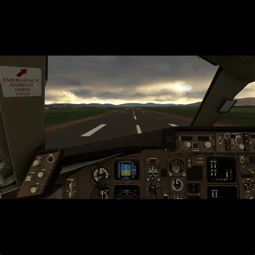 Qantas B767-300 (Captain Sim) approach and landing at Dunedin, NZ #shorts #msfs2020 #landing #b767