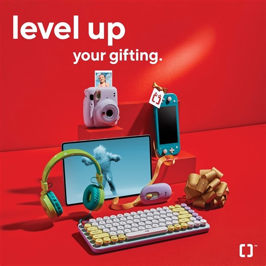 Level up your ‘gifting game’ this season with the latest tech! Whether they’re looking for a serious laptop upgrade, they’re an audio enthusiast, or they’re trying to beat the top score on their favourite game, Staples is your one-stop destination for the holidays 💻🎧🎮 Explore more tech gifts: https://bit.ly/3tMQqF1 | Staples Canada