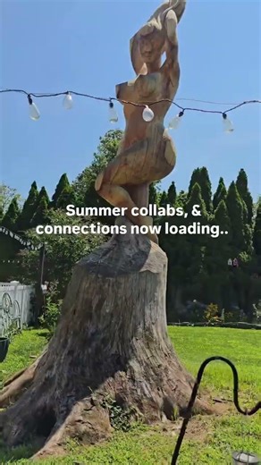 Summer networking & collabs… loading! Not your average pool day