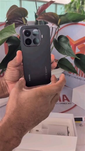 TOPGAMA XIAOMI VIRTUAL STORE on Instagram: "43,600.0 XIAOMI 15T PRO 5G 12GB RAM 512GB ROM CARACTERÍSTICAS: LPDDR5X UFS 4.1 Dimensiones Altura: 162.7mmAncho: 77.9mmGrosor: 7.96mmPeso: 210g Procesador MediaTek Dimensity 9400+Proceso de fabricación de 3nmCPU:1 Cortex X925 de hasta 3.73GHz3 Cortex X4 de hasta 3.3GHz4 Cortex A720 de hasta 2.4GHz Pantalla Pantalla de 6.83" y 144Hz con cuidado ocular Corning® Gorilla® Glass® 7i Tecnología LIPO: sobremoldeo a baja presión de inyección Brillo máximo: 320