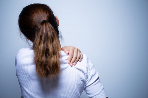 Syndrome de Parsonage-Turner : c'est quoi cet effet secondaire des vaccins Covid ?