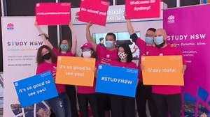 International students arrive in Sydney after nearly two years