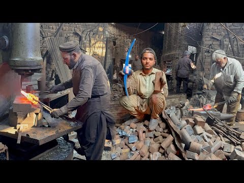 The Amazing Process of Making Pickaxes | How Pickaxes Are Made From a Rusted Metal Bar