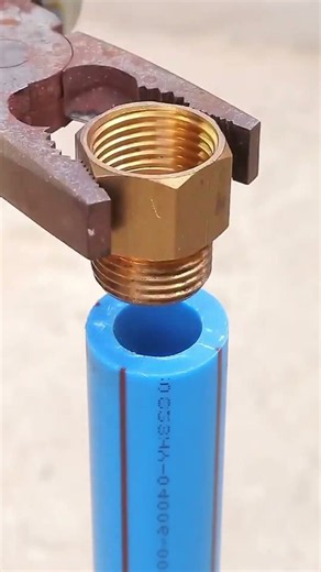 Smart Plumbing Hack For Connecting Water Faucet To Plastic Pipe