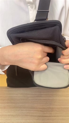 海森梅尔胸包男黑色弹道尼龙款评测：开箱惊艳，轻便实用，男士通勤斜挎包推荐吗？好用吗？