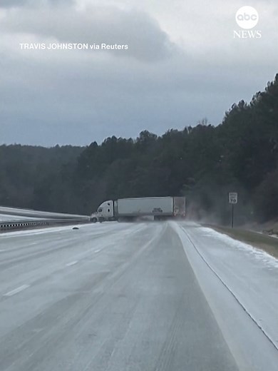 Icy Highway Crash: Eyewitness Footage from Alabama