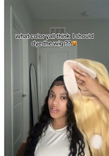 Choosing the Perfect Wig Color for Your Style