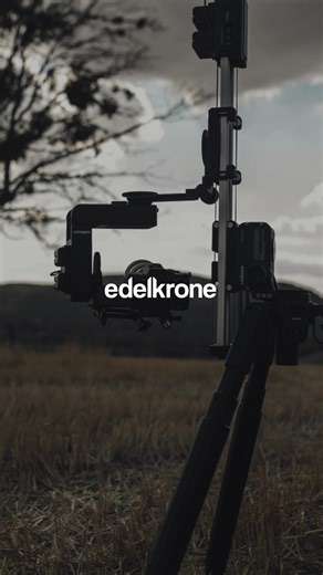 Set your SliderPLUS at any angle, even for time-lapses. Unlock vertical slides without sacrificing speed, silent operation or long battery life. Instantly take your shots to the next level with Vertical Module. #edelkrone #sliderplus #timelapse #motiontimelapse #motioncontrol | edelkrone