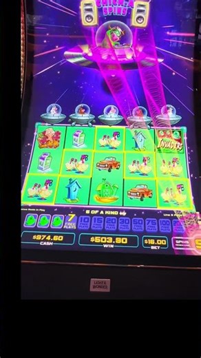 TRIPLE BLAST from the PLANET MOOLAH 🛸🐄Big Bet $16🔥 Lots and Chickens everywhere!🐔 🐓