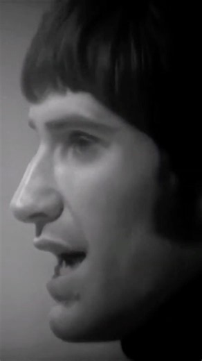 Wishing a very Happy Birthday to Ray Davies! And on the summer solstice, the sunniest of afternoons!
