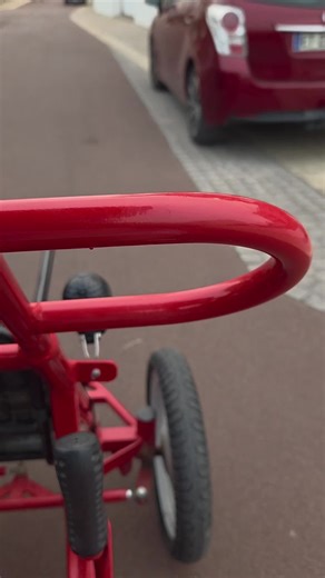 Vidéos de Jessica Levroux (@jessicalevroux) avec La kiffance - Naps