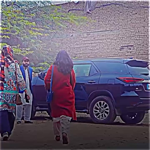 Bhikari Aurtay Live Gifting Part 4