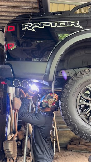 HKS tips upgrade for Ford Raptor 🔧 Done by Lakshman Silencer 📞 076 754 0842 | 9AM–6PM #fordranger #ford #raptor #hks #lakshmansinecer #Update #exhuast # | Lakshman Silencer