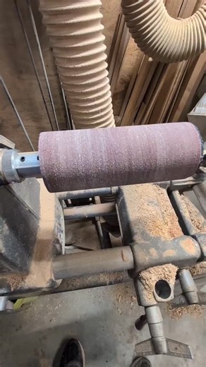 Before surgery I roughed out about 3 dozen spoon blanks. I finished the ones that I needed to complete an order while the rest waited patiently until I could get back to them. Today is "get 'er done" day. I started with the spindle sander then set up the new flexible drum sander that has set on the shelf for a couple of years and finally the 320 star sander to do the final sanding on a few coffee scoop/bag clips. I have 4/10 small coffee scoops to finish carving the bowls leaving just the big sp