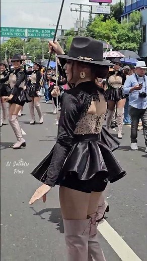 Cachiporrista de Ilobasco Latín Band, Desfile del Comercio San Salvador 2026