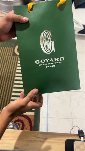 Goyard Cap Vert PM in Black: Stylish & Elegant