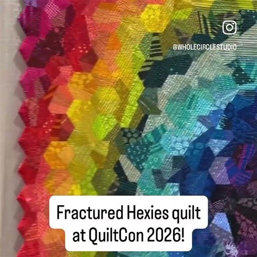 Fractured Hexies Quilt at QuiltCon 2026 | Modern Quilt Walkthrough #englishpaperpiecing #quiltcon
